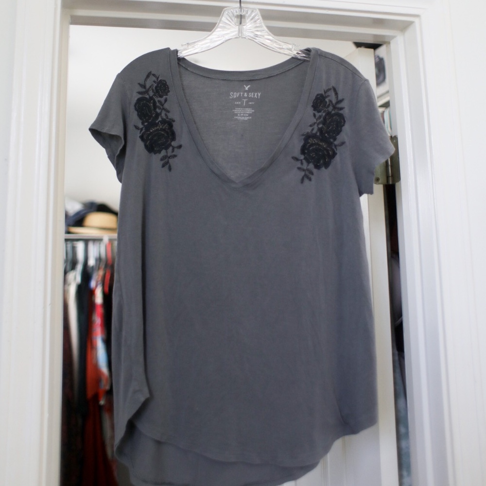 American Eagle soft and sexy tee